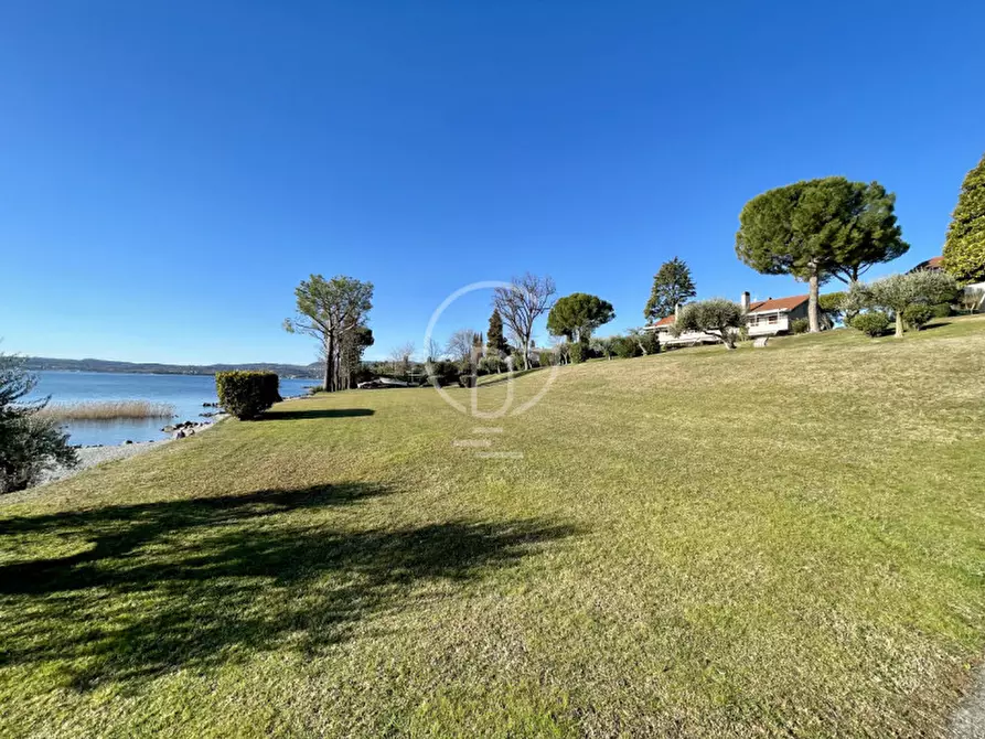 Immagine 4 di Appartamento in vendita  in Via San Cassiano a Padenghe Sul Garda