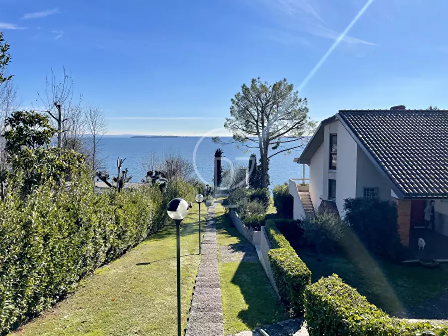 Immagine 6 di Appartamento in vendita  in Via San Cassiano a Padenghe Sul Garda