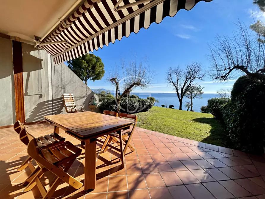 Immagine 8 di Appartamento in vendita  in Via San Cassiano a Padenghe Sul Garda