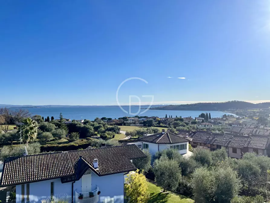 Immagine 3 di Attico in vendita  in Via Talina a Padenghe Sul Garda