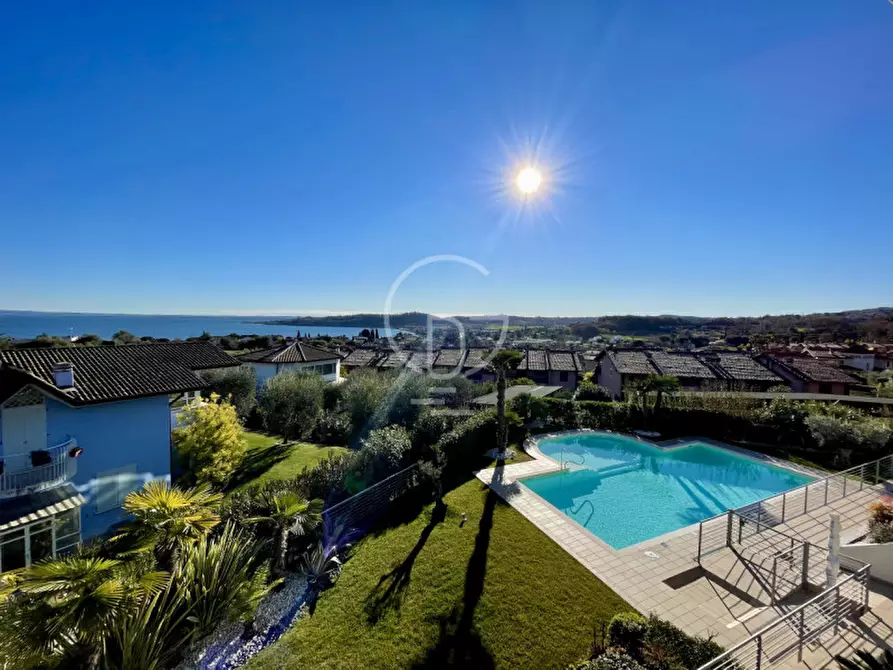 Immagine 6 di Attico in vendita  in Via Talina a Padenghe Sul Garda