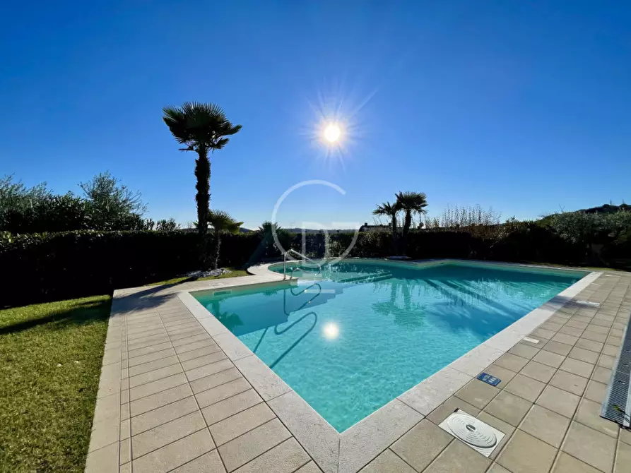 Immagine 7 di Attico in vendita  in Via Talina a Padenghe Sul Garda