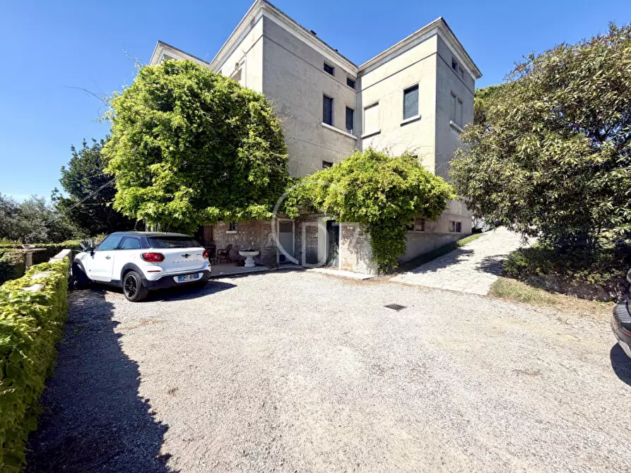 Immagine 9 di Villa in vendita  in Via Guglielmo Marconi a Padenghe Sul Garda