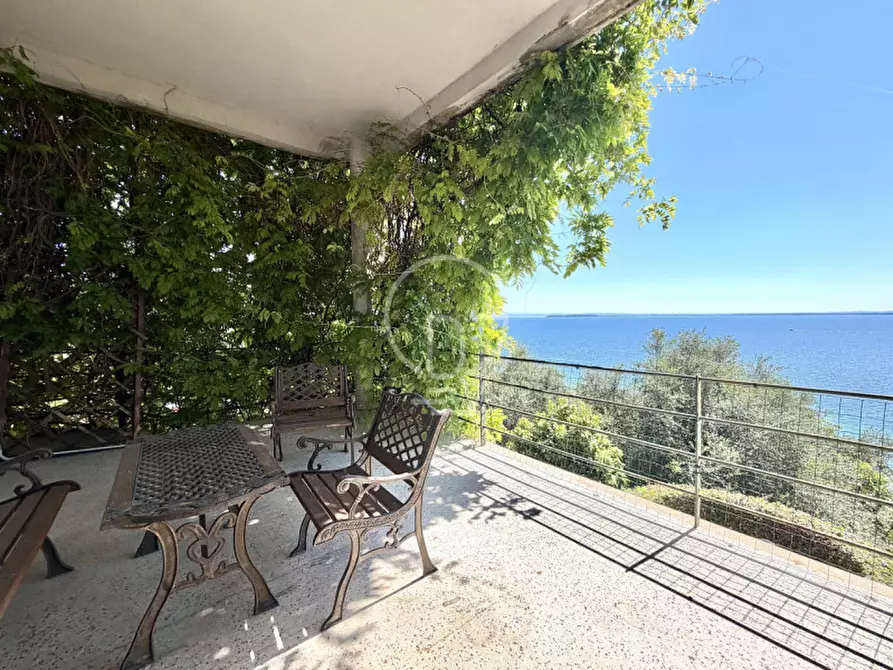 Immagine 19 di Villa in vendita  in Via Guglielmo Marconi a Padenghe Sul Garda