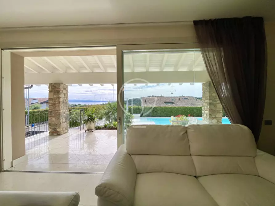 Immagine 14 di Villa in vendita  in Viale Marconi a Padenghe Sul Garda