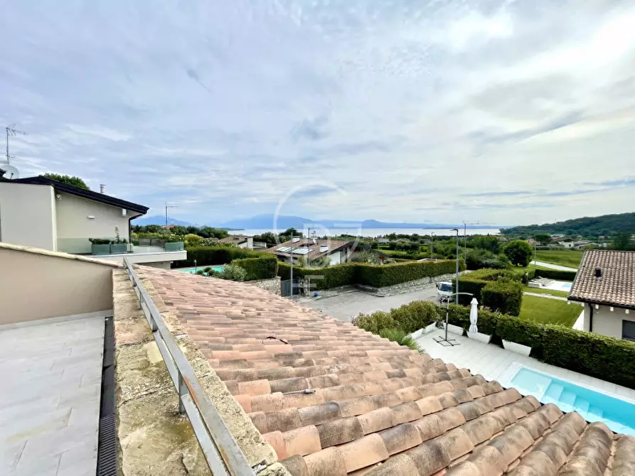 Immagine 18 di Villa in vendita  in Viale Marconi a Padenghe Sul Garda