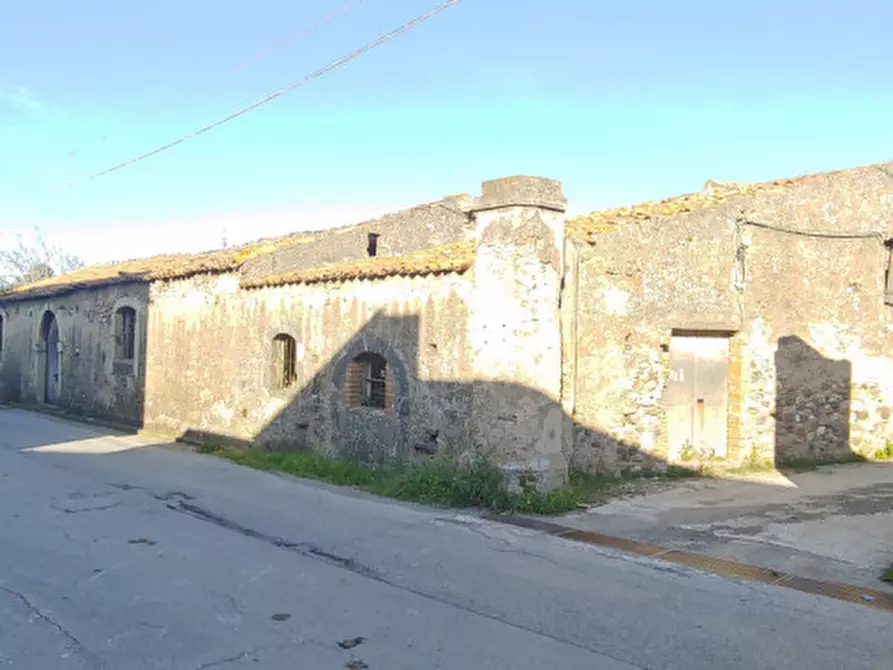 Immagine 2 di Magazzino in vendita  in VIA ARCHI NAZIONALE, 82 a San Filippo Del Mela