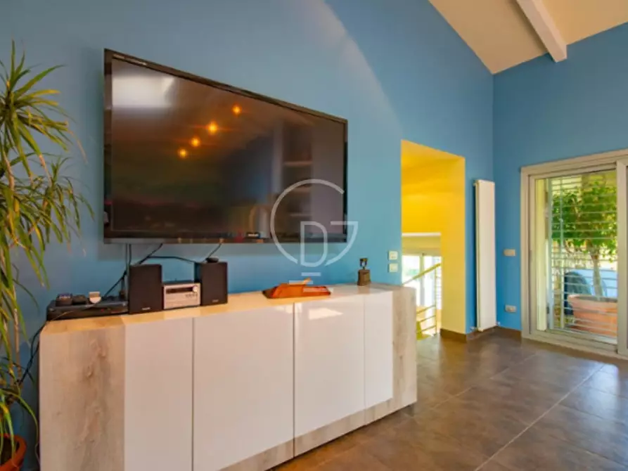 Immagine 16 di Villa in vendita  in Via Leutelmonte a Manerba Del Garda