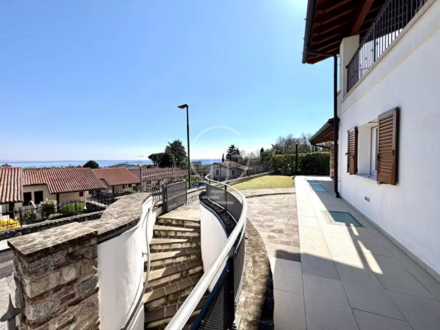 Immagine 7 di Villa in vendita  in Via Castellana a Soiano Del Lago