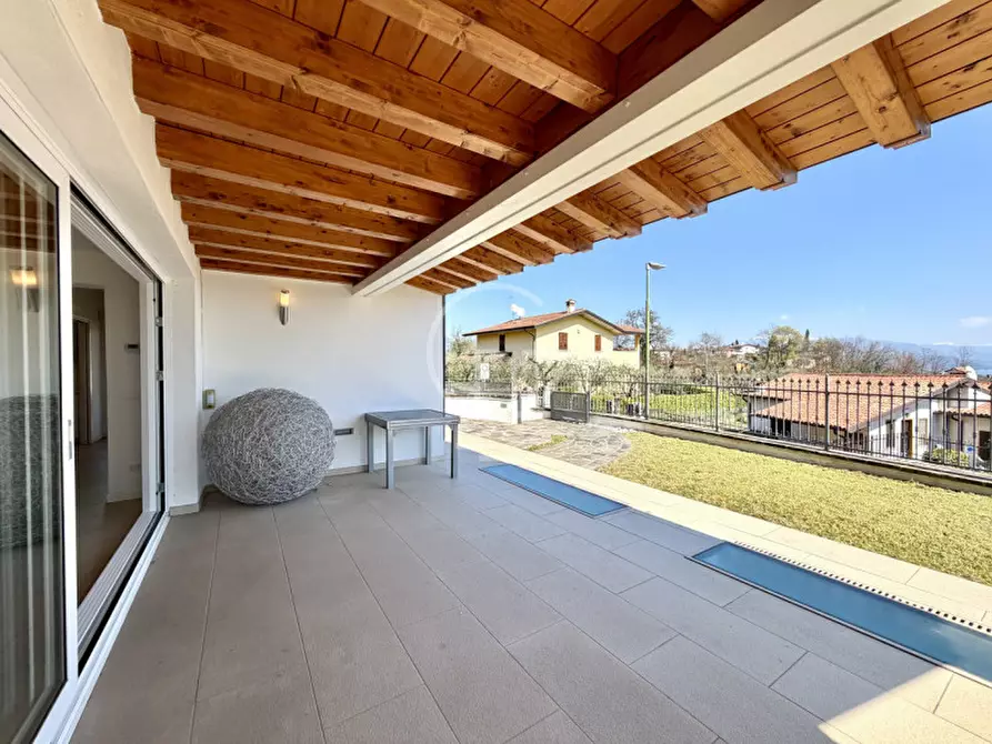 Immagine 14 di Villa in vendita  in Via Castellana a Soiano Del Lago