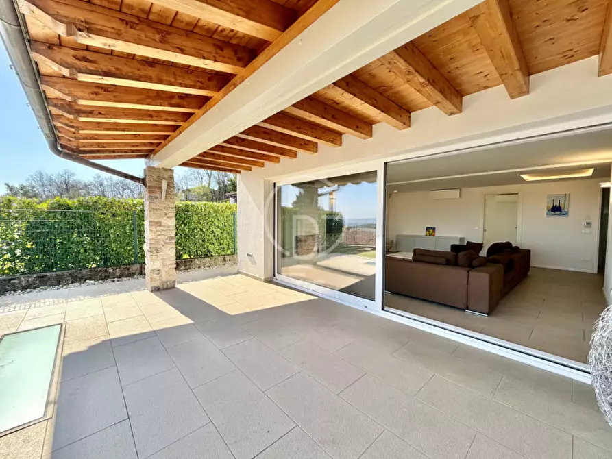 Immagine 15 di Villa in vendita  in Via Castellana a Soiano Del Lago