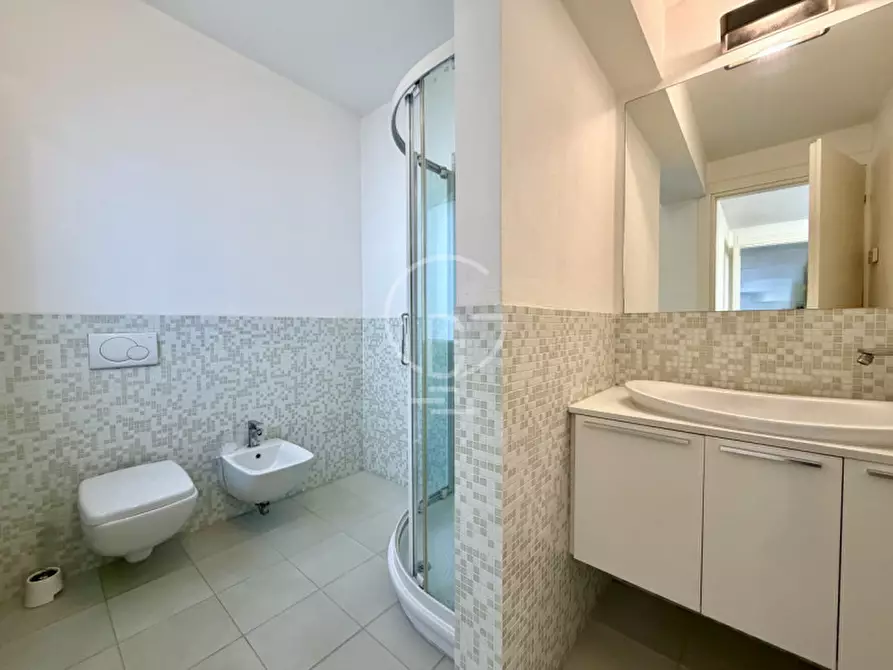 Immagine 23 di Villa in vendita  in Via Castellana a Soiano Del Lago