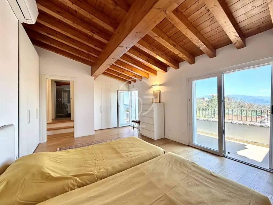 Immagine 25 di Villa in vendita  in Via Castellana a Soiano Del Lago