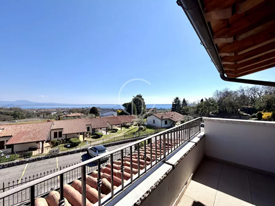 Immagine 27 di Villa in vendita  in Via Castellana a Soiano Del Lago