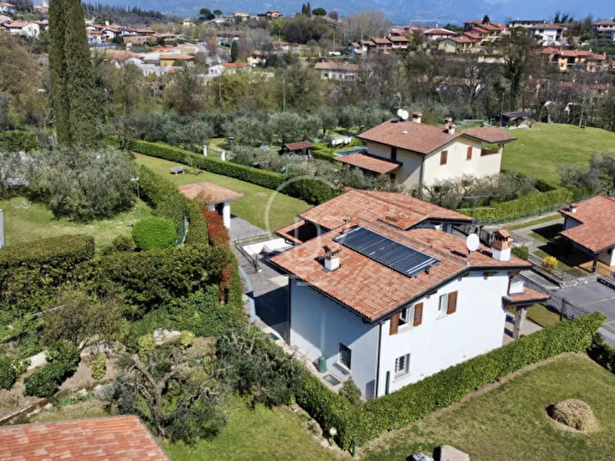 Immagine 41 di Villa in vendita  in Via Castellana a Soiano Del Lago