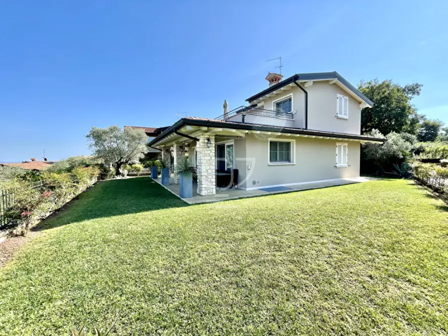 Immagine 7 di Villa in vendita  in Via costa lunga a Soiano Del Lago