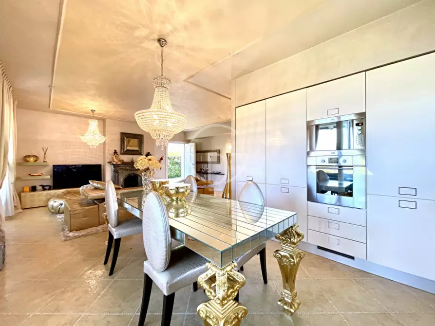 Immagine 18 di Villa in vendita  in Via costa lunga a Soiano Del Lago