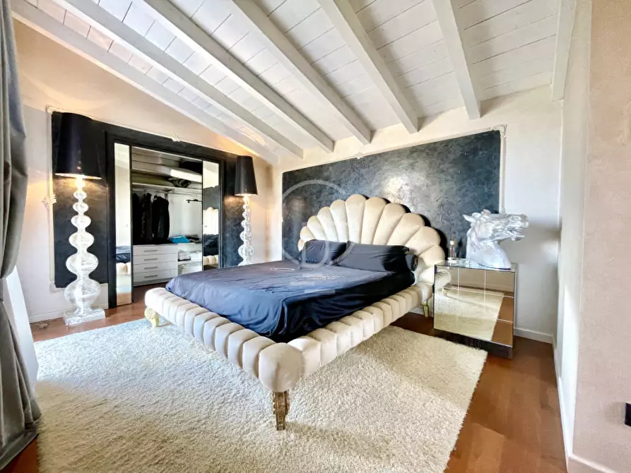Immagine 25 di Villa in vendita  in Via costa lunga a Soiano Del Lago