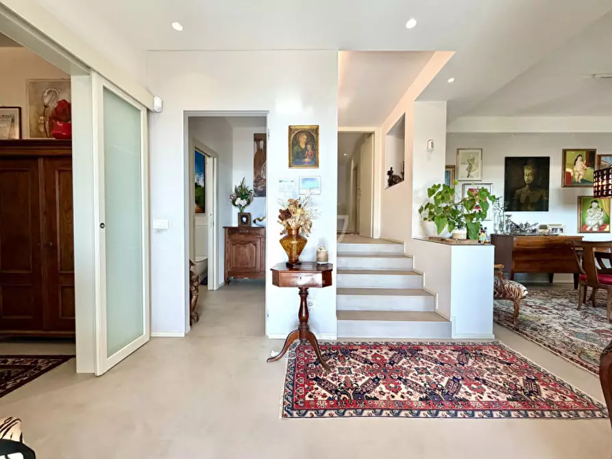 Immagine 11 di Villa in vendita  in Via Amedeo Ciucani a Soiano Del Lago