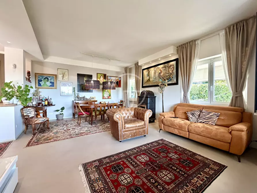 Immagine 14 di Villa in vendita  in Via Amedeo Ciucani a Soiano Del Lago