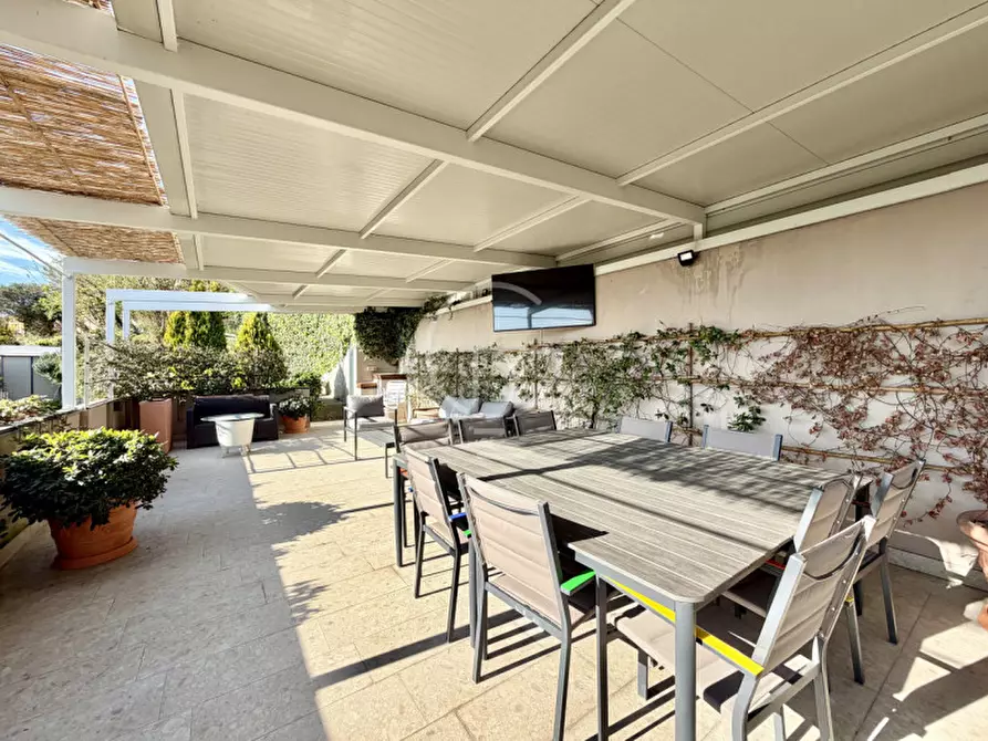 Immagine 31 di Villa in vendita  in Via Amedeo Ciucani a Soiano Del Lago