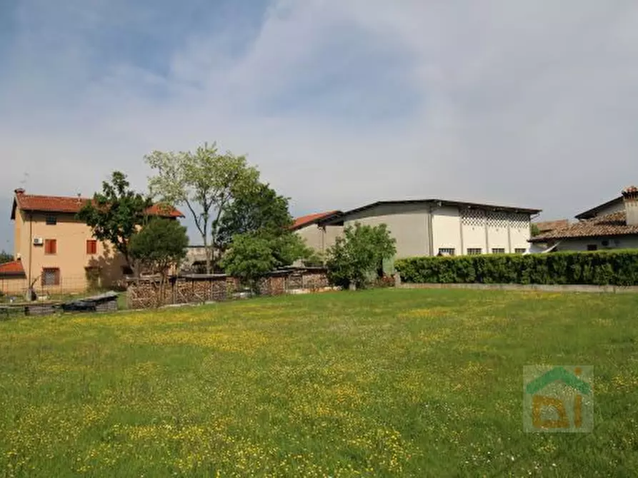 Immagine 15 di Terreno in vendita  in vicolo D' aronco a Castions Di Strada