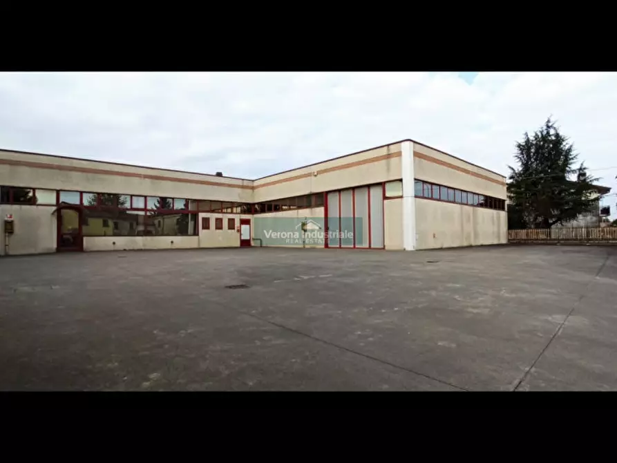 Immagine 1 di Capannone industriale in vendita  in via mediana a Trevenzuolo
