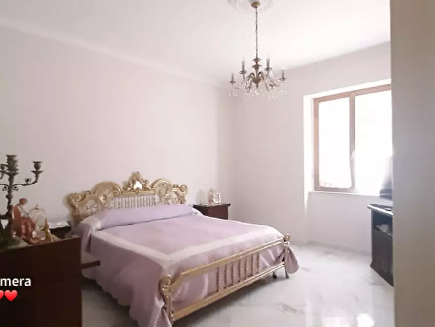 Immagine 3 di Appartamento in vendita  in VIA LIBIA 16 a Torre Del Greco