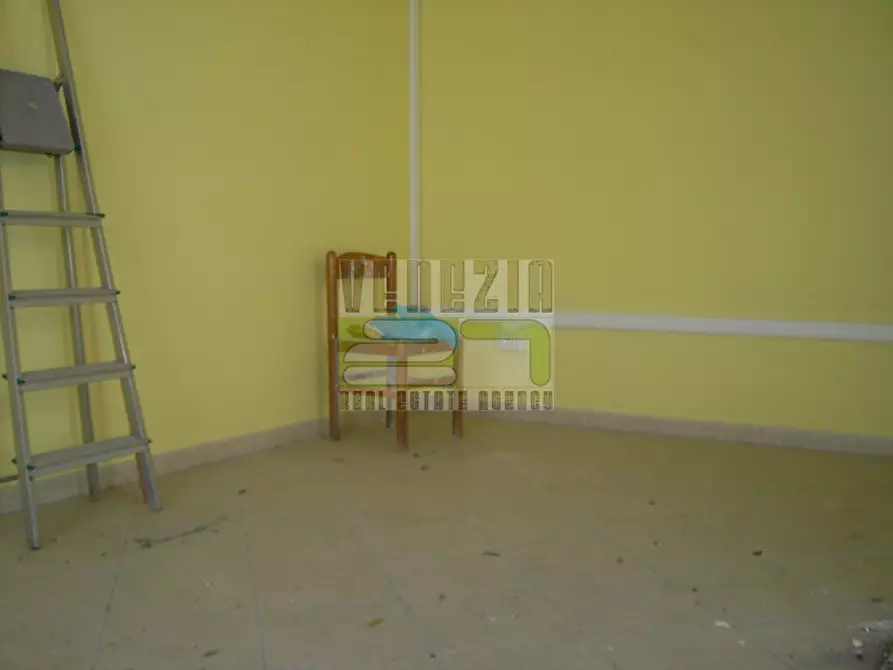 Immagine 4 di Casa indipendente in vendita  in Piazza Umberto I a Avola