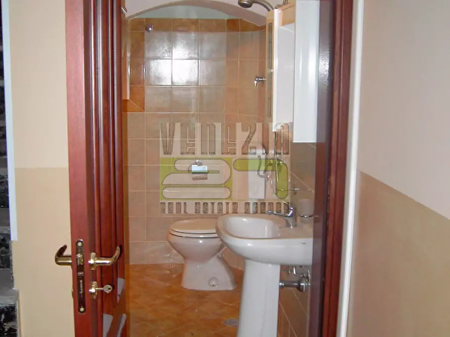 Immagine 8 di Casa indipendente in vendita  in Piazza Umberto I a Avola