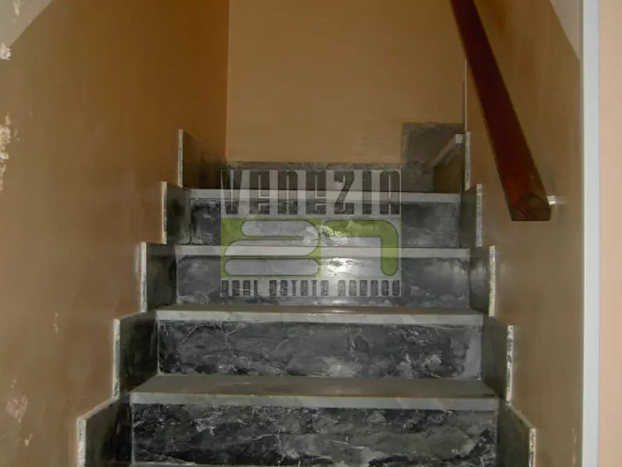 Immagine 15 di Casa indipendente in vendita  in Piazza Umberto I a Avola