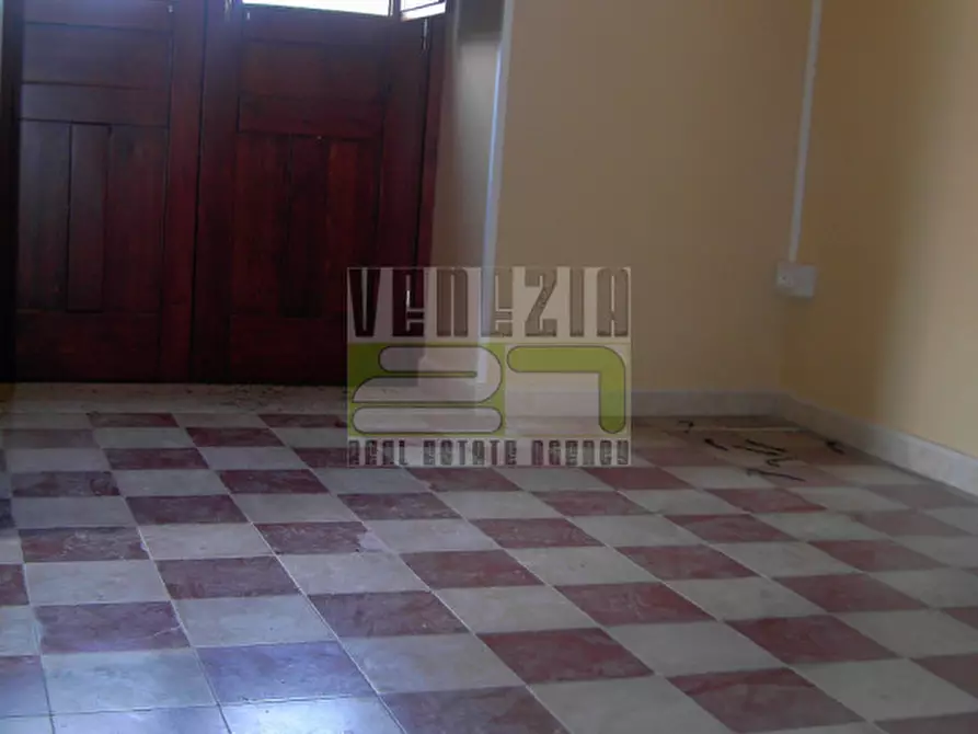 Immagine 25 di Casa indipendente in vendita  in Piazza Umberto I a Avola