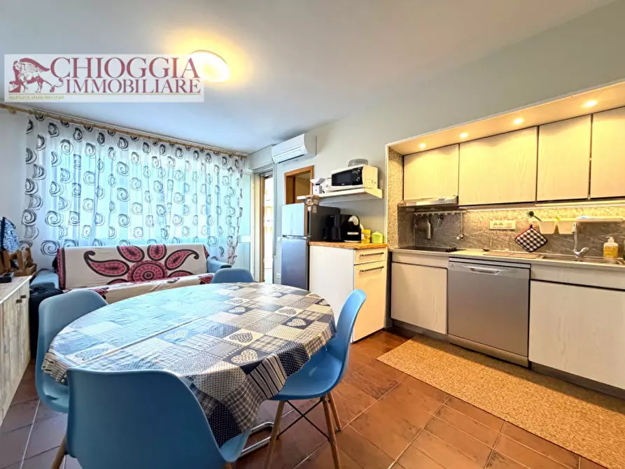 Immagine 6 di Appartamento in vendita  in Via Nazioni Unite a Chioggia