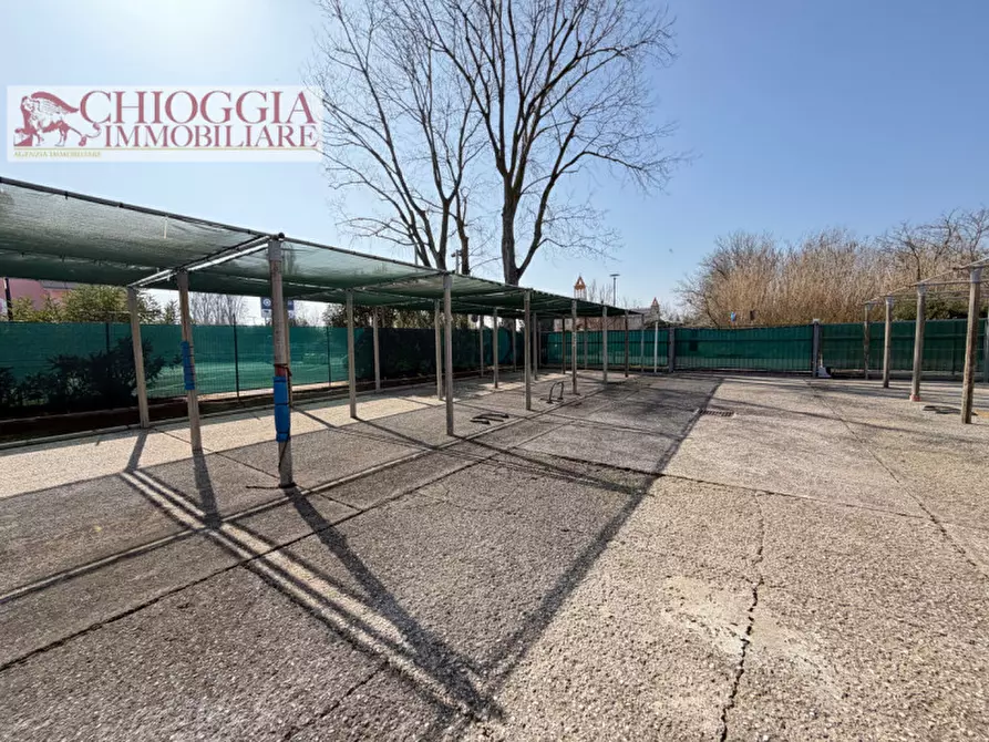 Immagine 17 di Appartamento in vendita  in Via Nazioni Unite a Chioggia