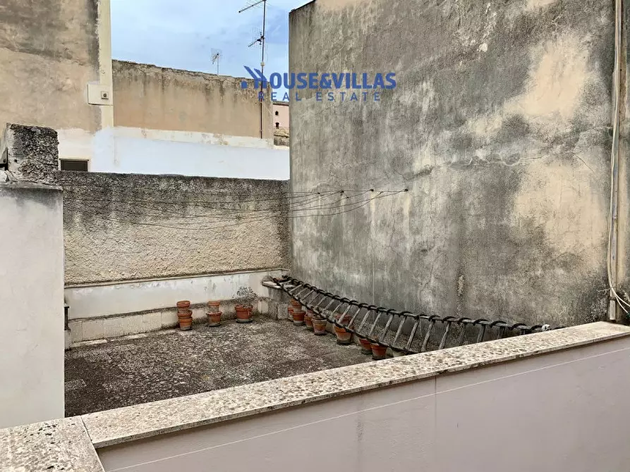 Immagine 2 di Casa indipendente in vendita  in via aurispa a Noto