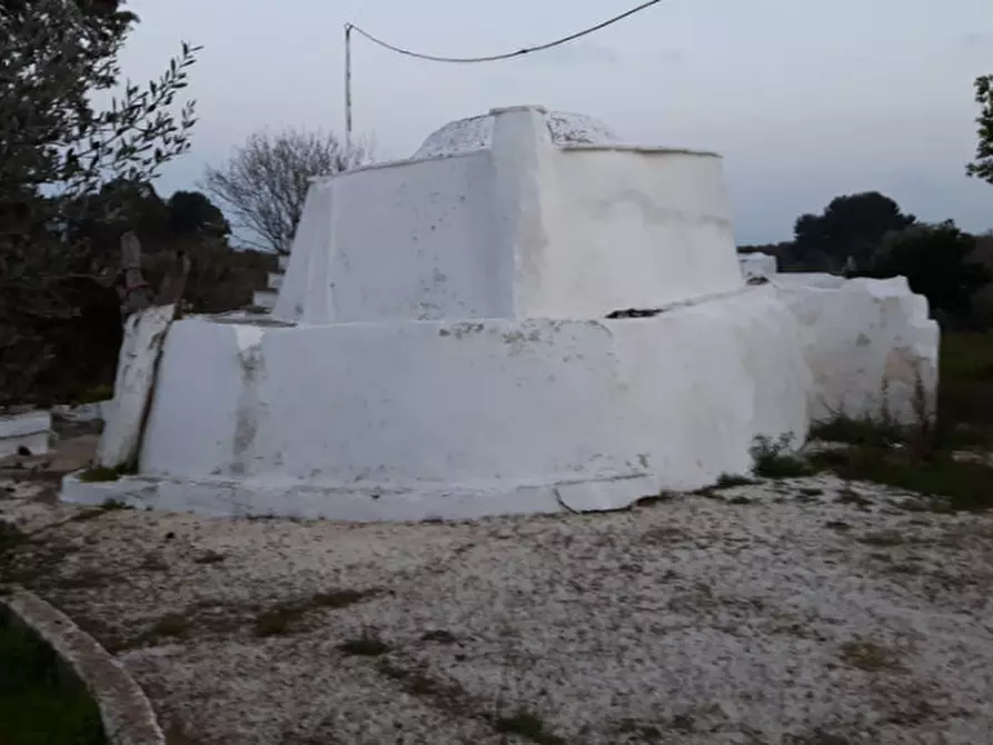 Immagine 2 di Rustico / casale in vendita  in contrada falgheri a Ostuni