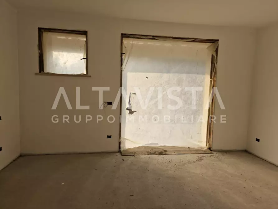 Immagine 8 di Casa bifamiliare in vendita  in via Cavriana a Solferino