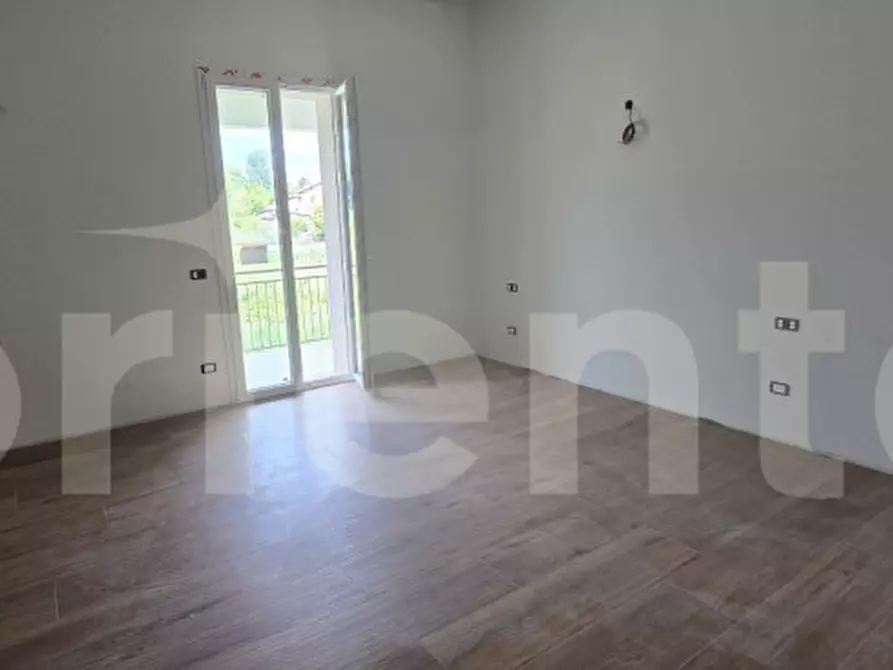 Immagine 12 di Casa bifamiliare in vendita  in via Cavriana a Solferino