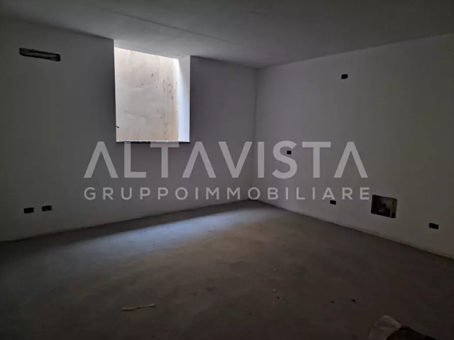 Immagine 13 di Casa bifamiliare in vendita  in via Cavriana a Solferino