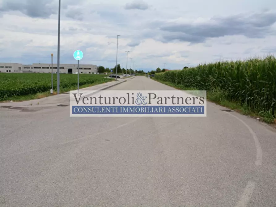 Immagine 9 di Terreno in vendita  in via statale a Calcinato