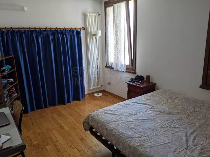 Immagine 8 di Appartamento in affitto  in Via Savonarola a Padova