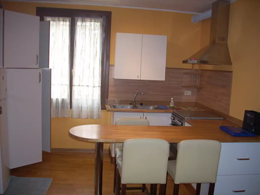 Immagine 12 di Appartamento in affitto  in Via Savonarola a Padova