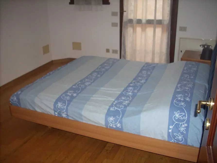 Immagine 13 di Appartamento in affitto  in Via Savonarola a Padova