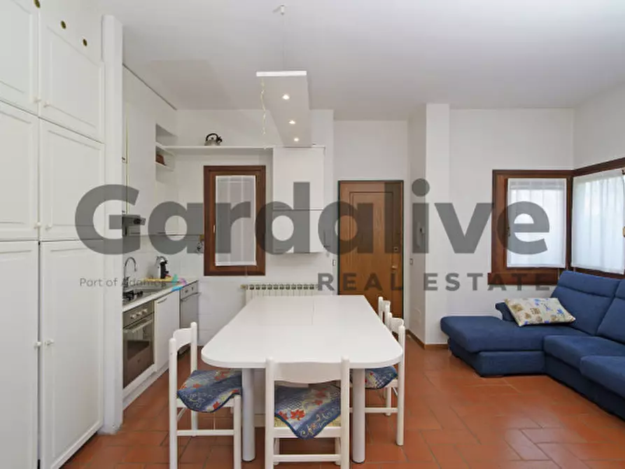 Immagine 11 di Appartamento in vendita  a Soiano Del Lago