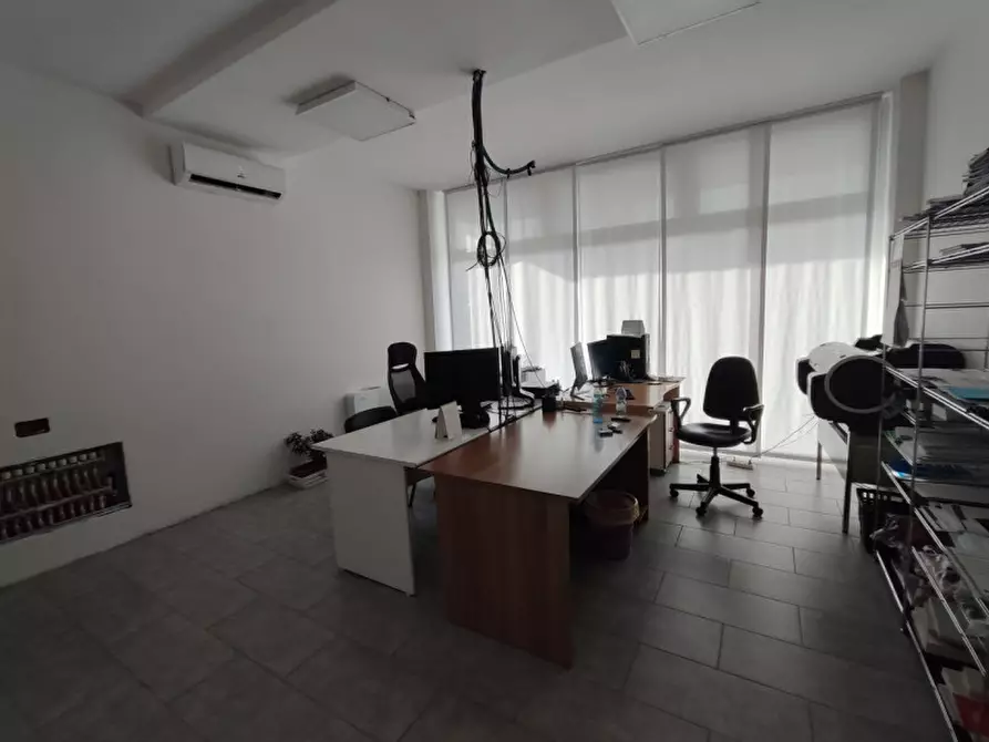 Immagine 2 di Ufficio in affitto  in via Rossi a Rubano