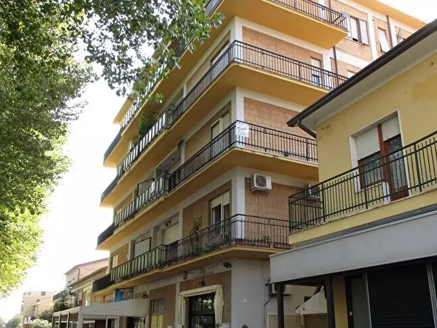 Immagine 1 di Appartamento in affitto  in via orsini a Teramo