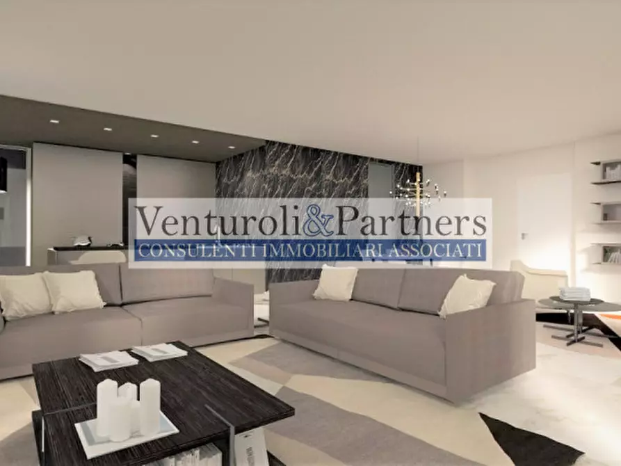 Immagine 11 di Villa in vendita  in Via Costalunga a Padenghe Sul Garda