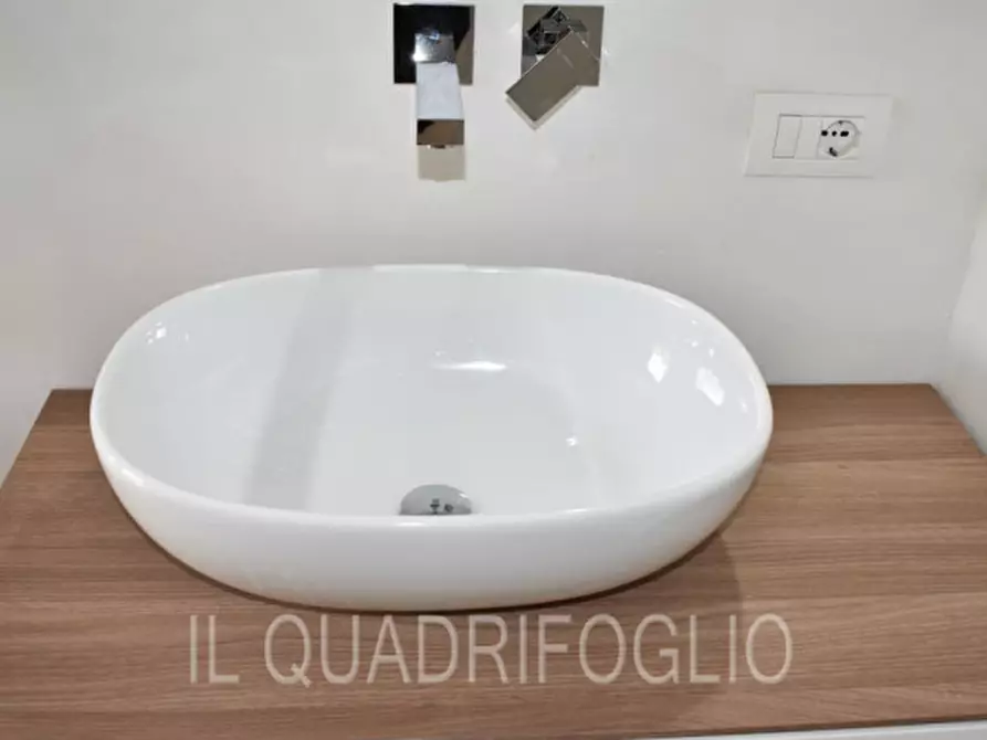 Immagine 21 di Villetta a schiera in vendita  a Cesena