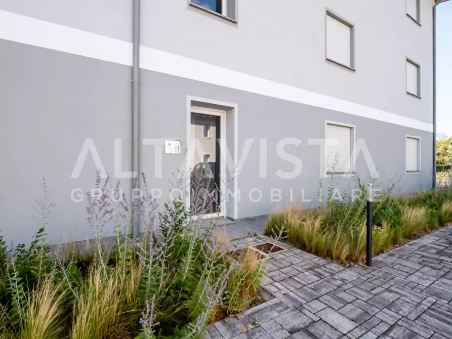 Immagine 15 di Appartamento in vendita  in Brescia Via Balardini a Brescia