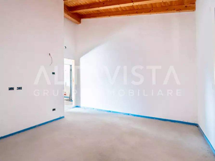 Immagine 26 di Appartamento in vendita  in Brescia Via Balardini a Brescia